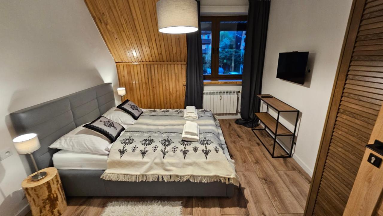 Apartament Klasyczny Z Widokiem Na Giewont 코스실리스코 외부 사진